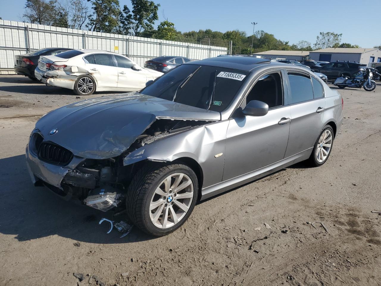2011 BMW 3 SERIES