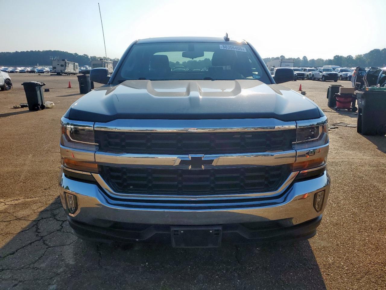 2018 CHEVROLET Silverado