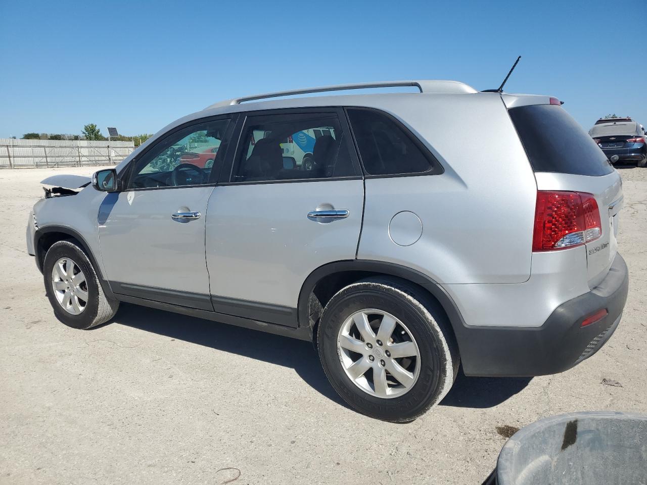 2011 KIA SORENTO