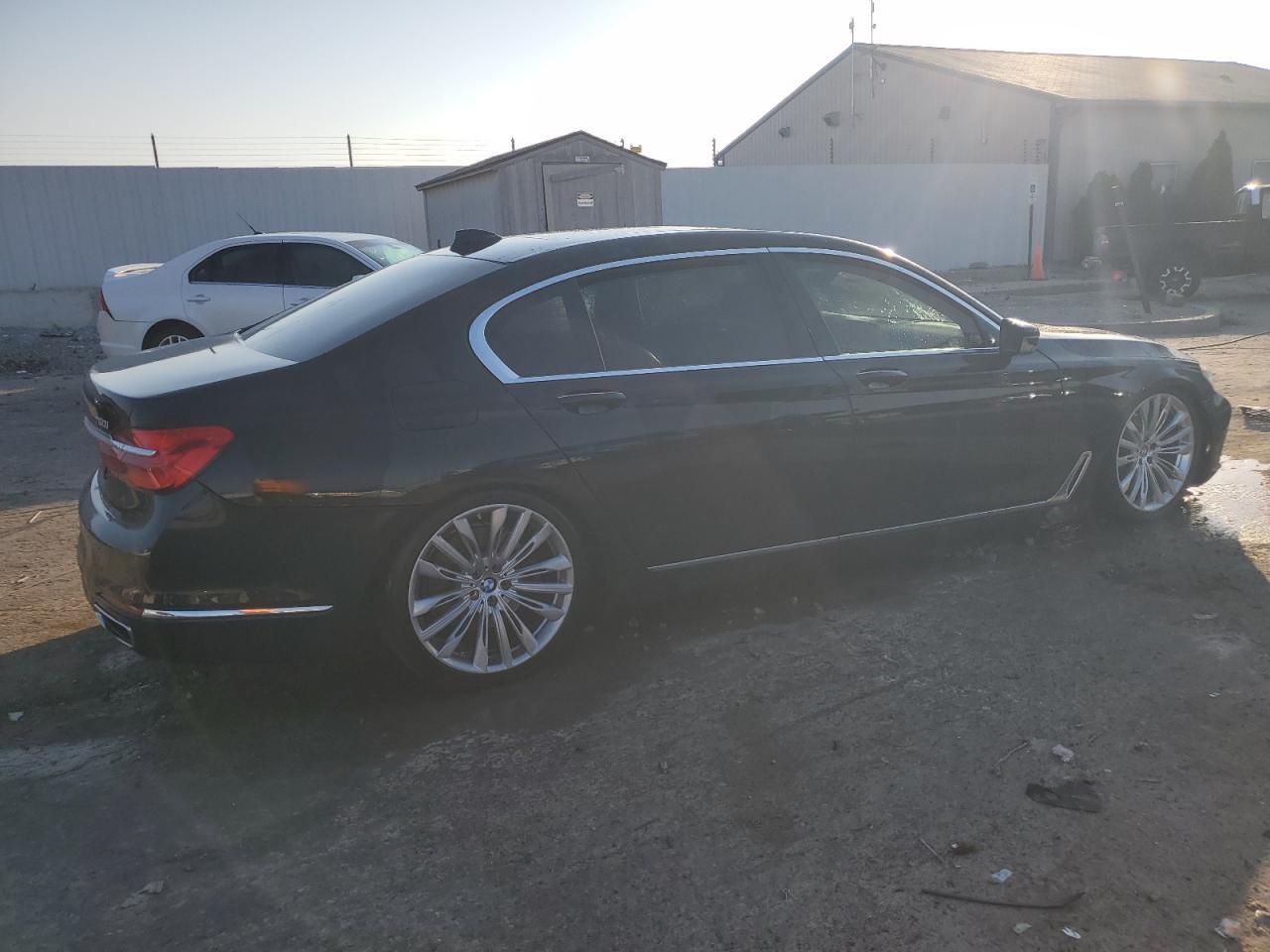 2016 BMW 7 series