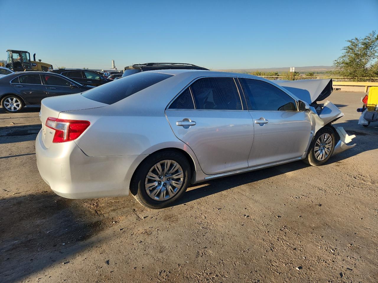 2014 TOYOTA CAMRY