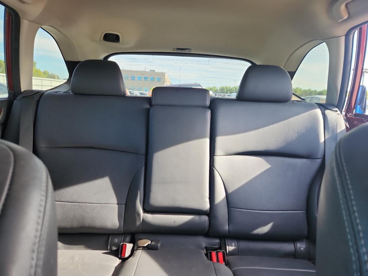 2015 SUBARU Outback