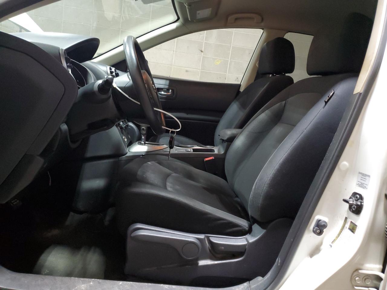 2013 NISSAN ROGUE
