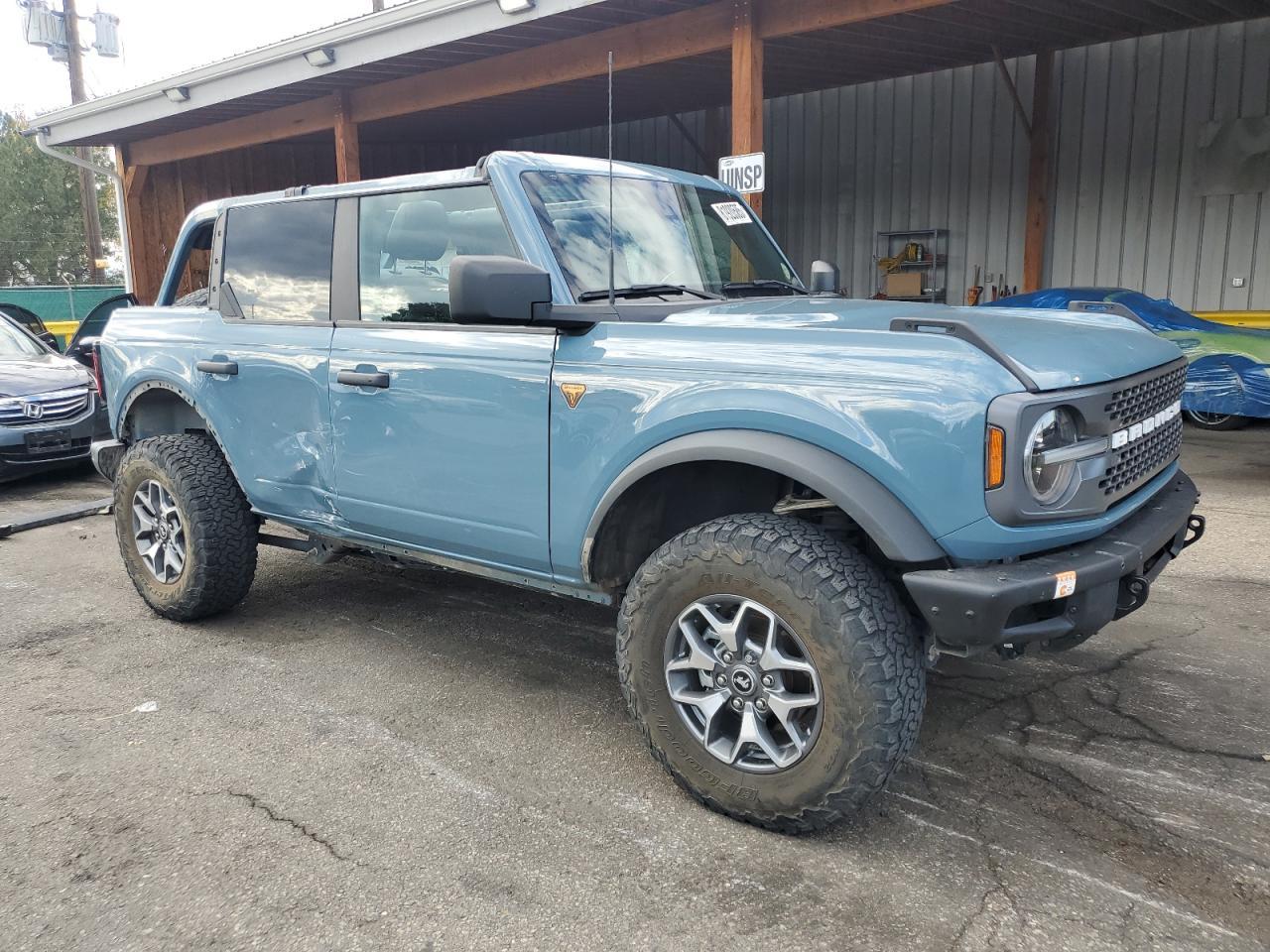 2021 FORD Bronco