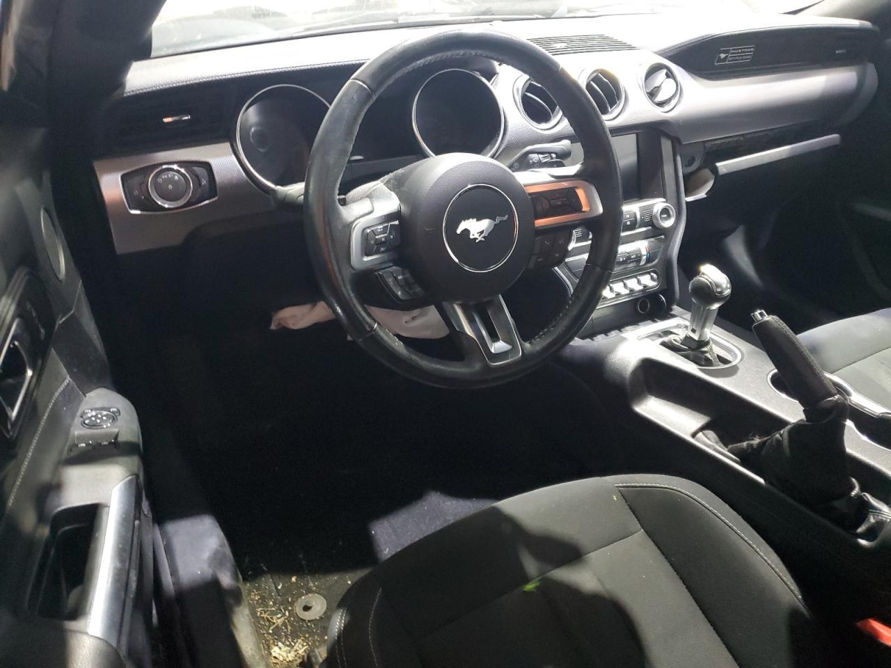2020 FORD MUSTANG