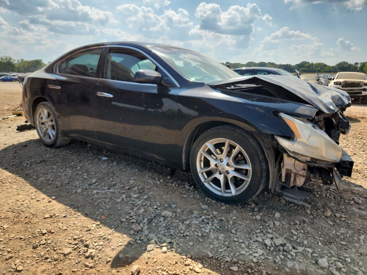 2013 NISSAN Maxima