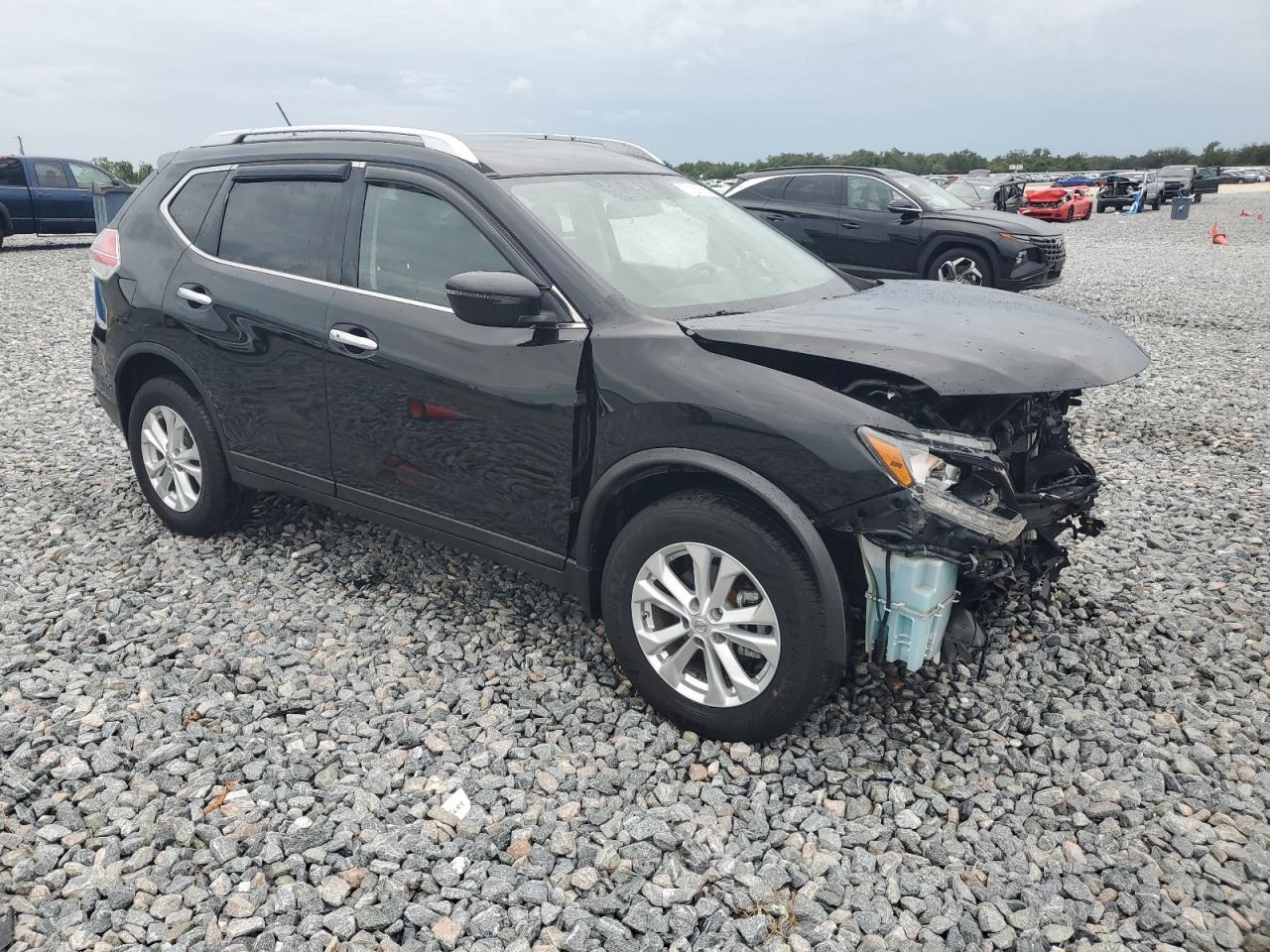 2016 NISSAN ROGUE