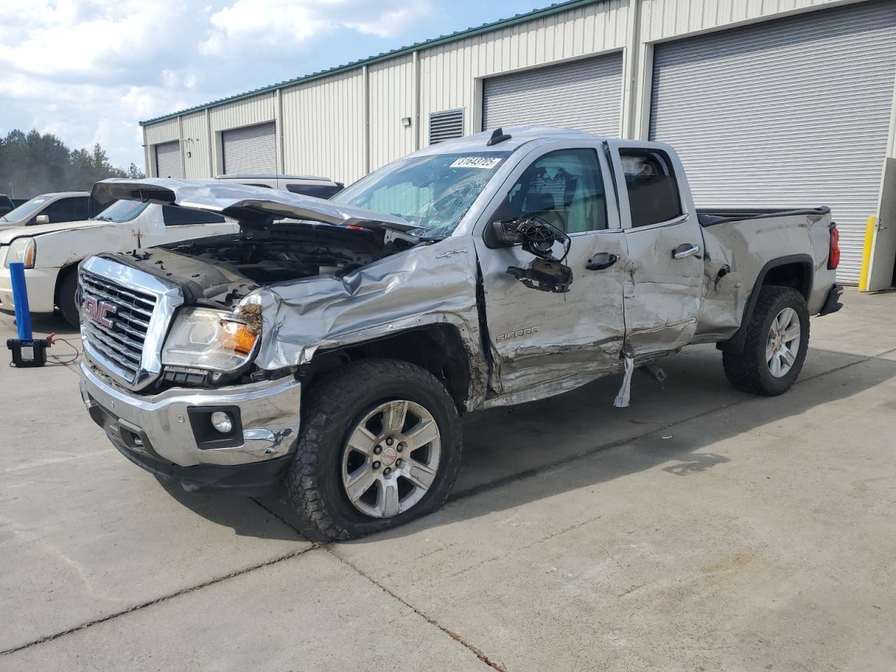 2015 GMC Sierra