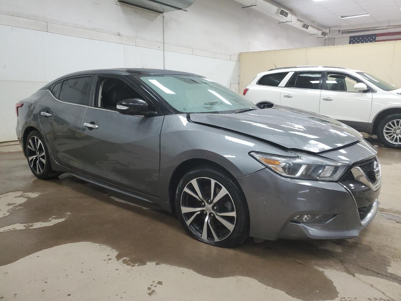 2018 NISSAN Maxima