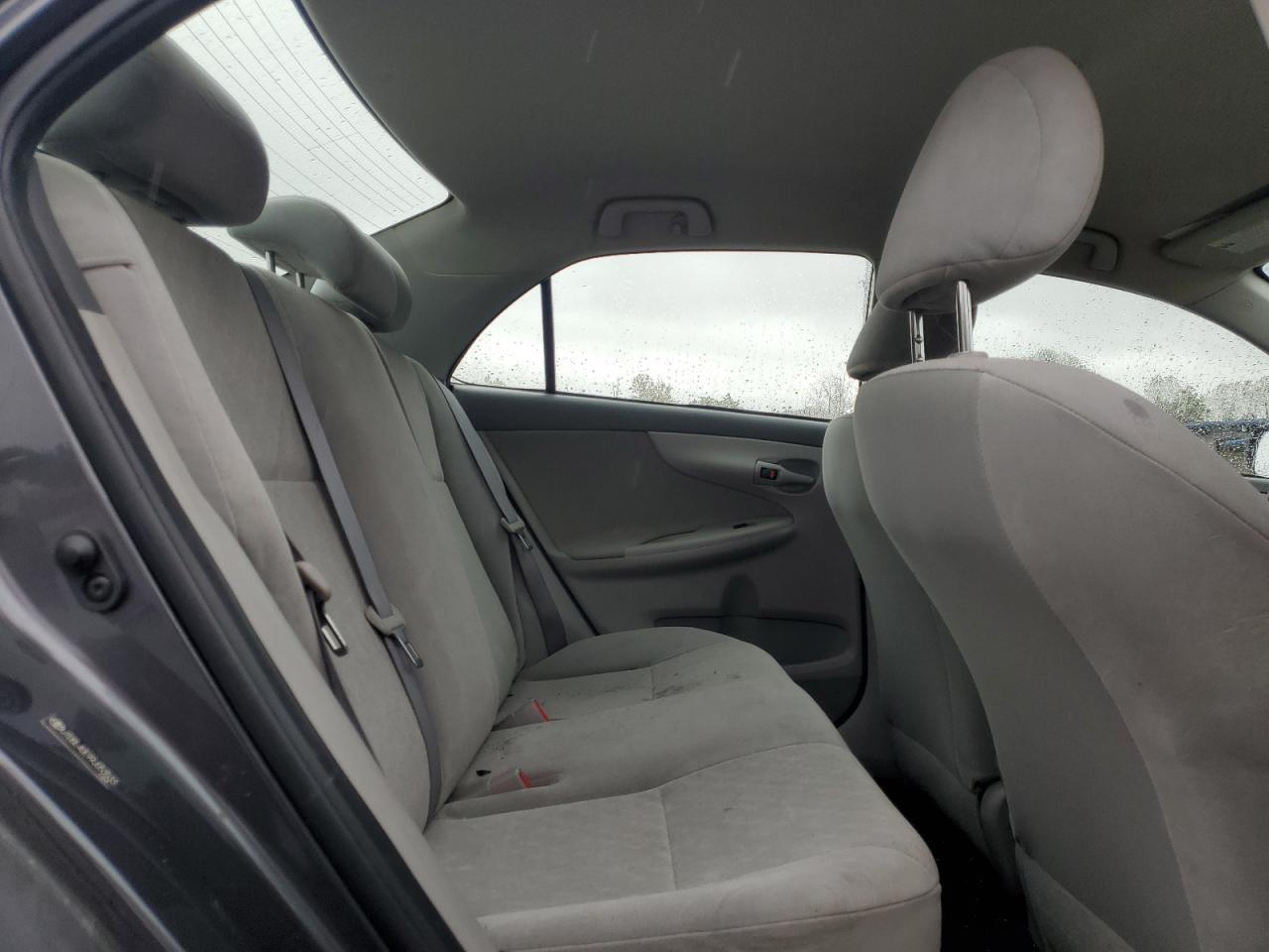 2009 TOYOTA COROLLA
