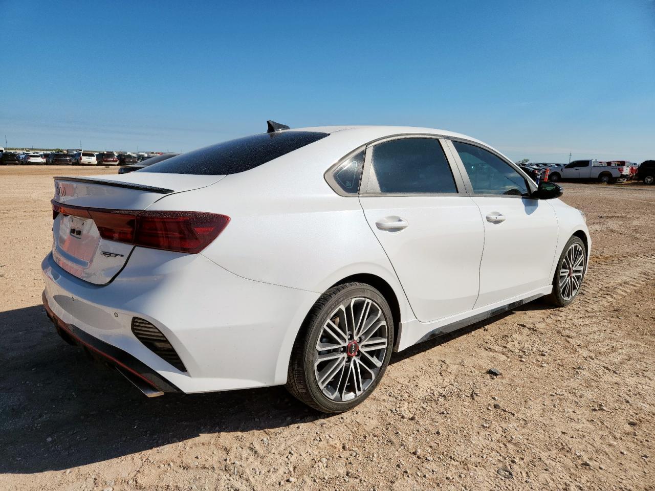 2023 KIA FORTE