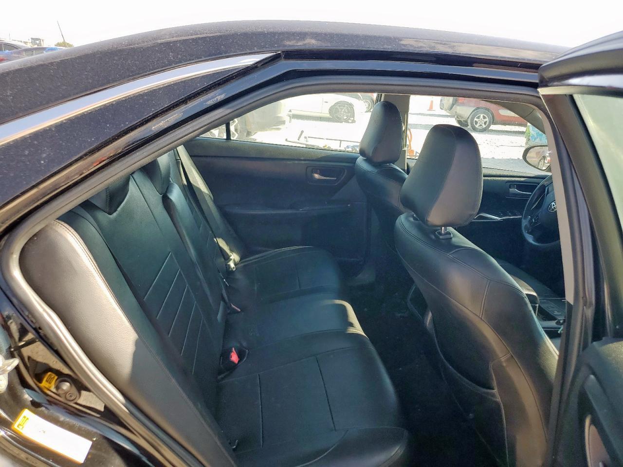 2015 TOYOTA CAMRY
