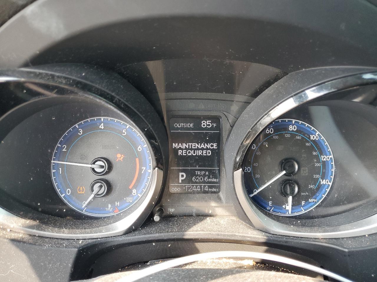 2016 TOYOTA COROLLA