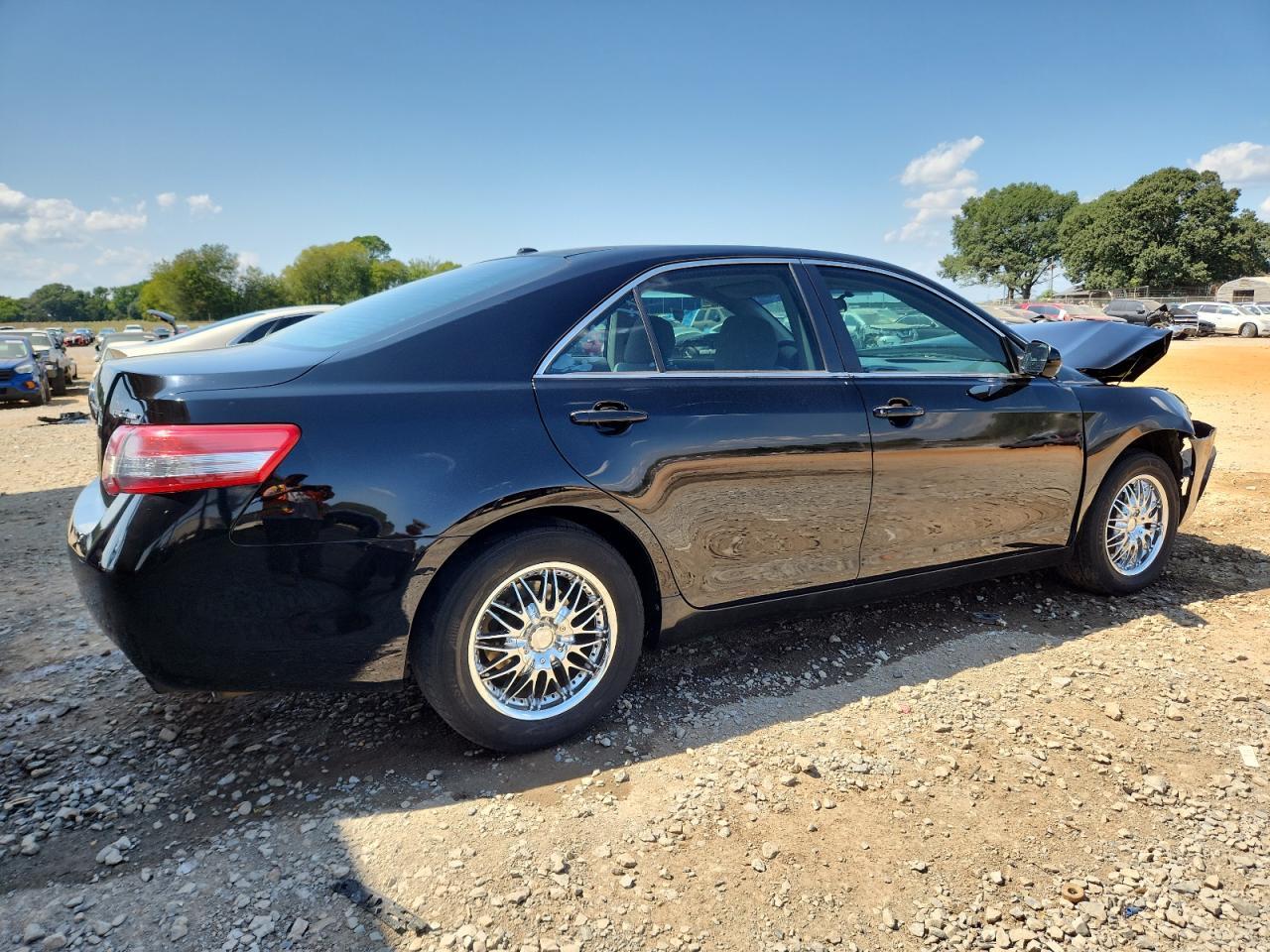 2010 TOYOTA CAMRY