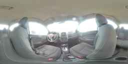 2016 NISSAN VERSA