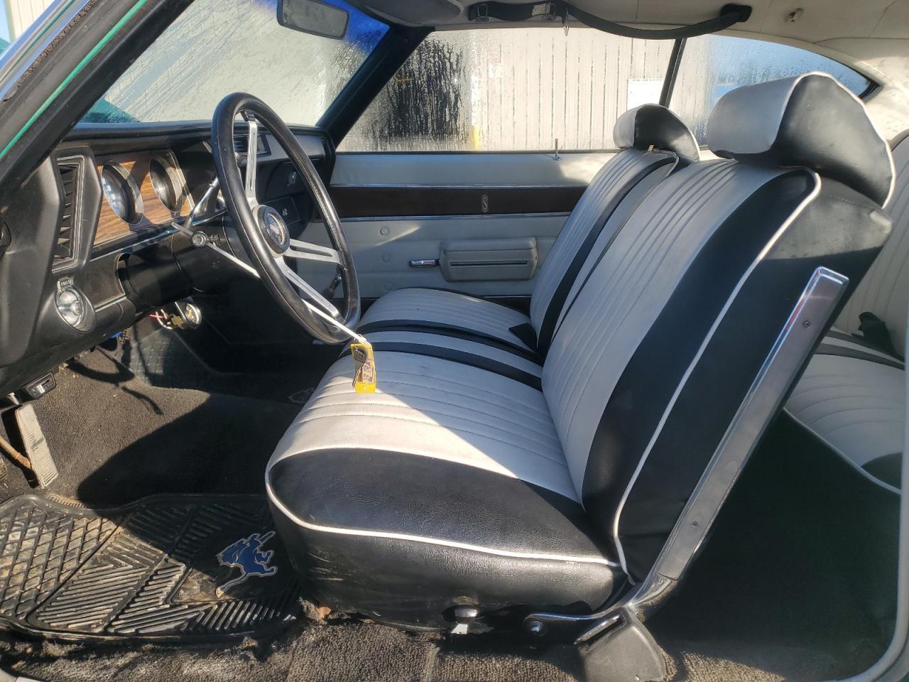 1972 OLDSMOBILE Cutlass