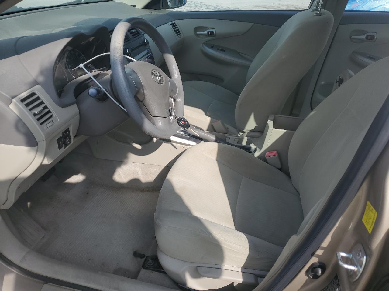 2010 TOYOTA COROLLA