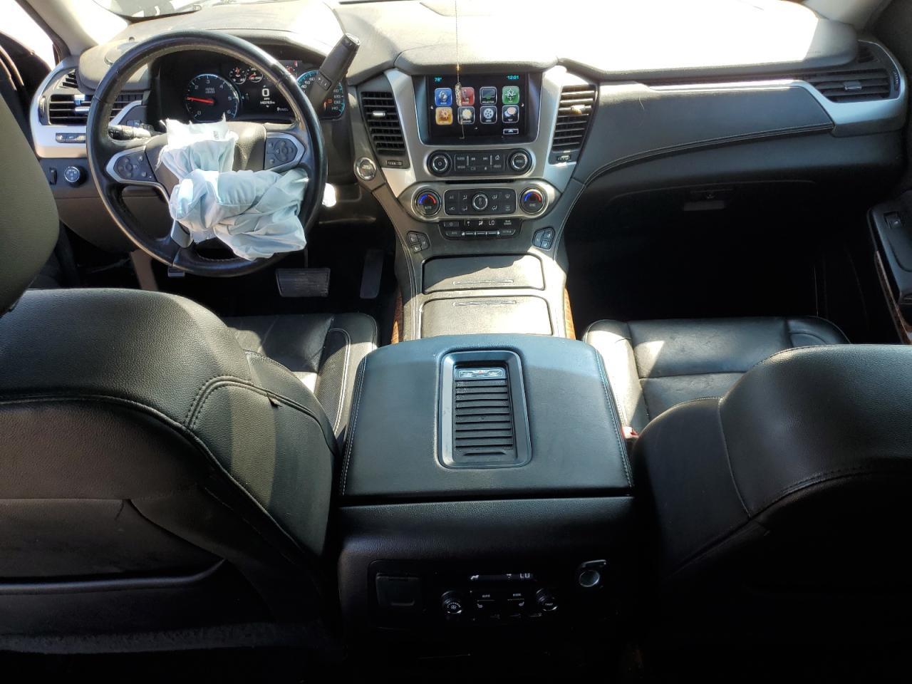 2017 CHEVROLET Suburban