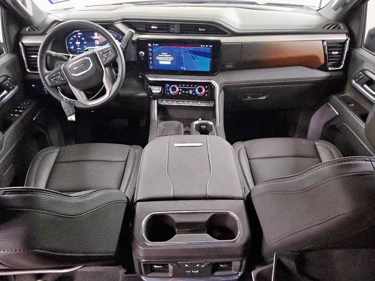 2025 GMC Sierra