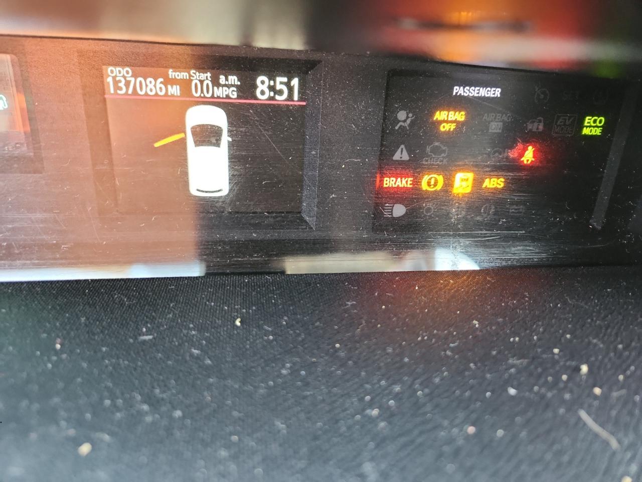 2013 TOYOTA Prius c