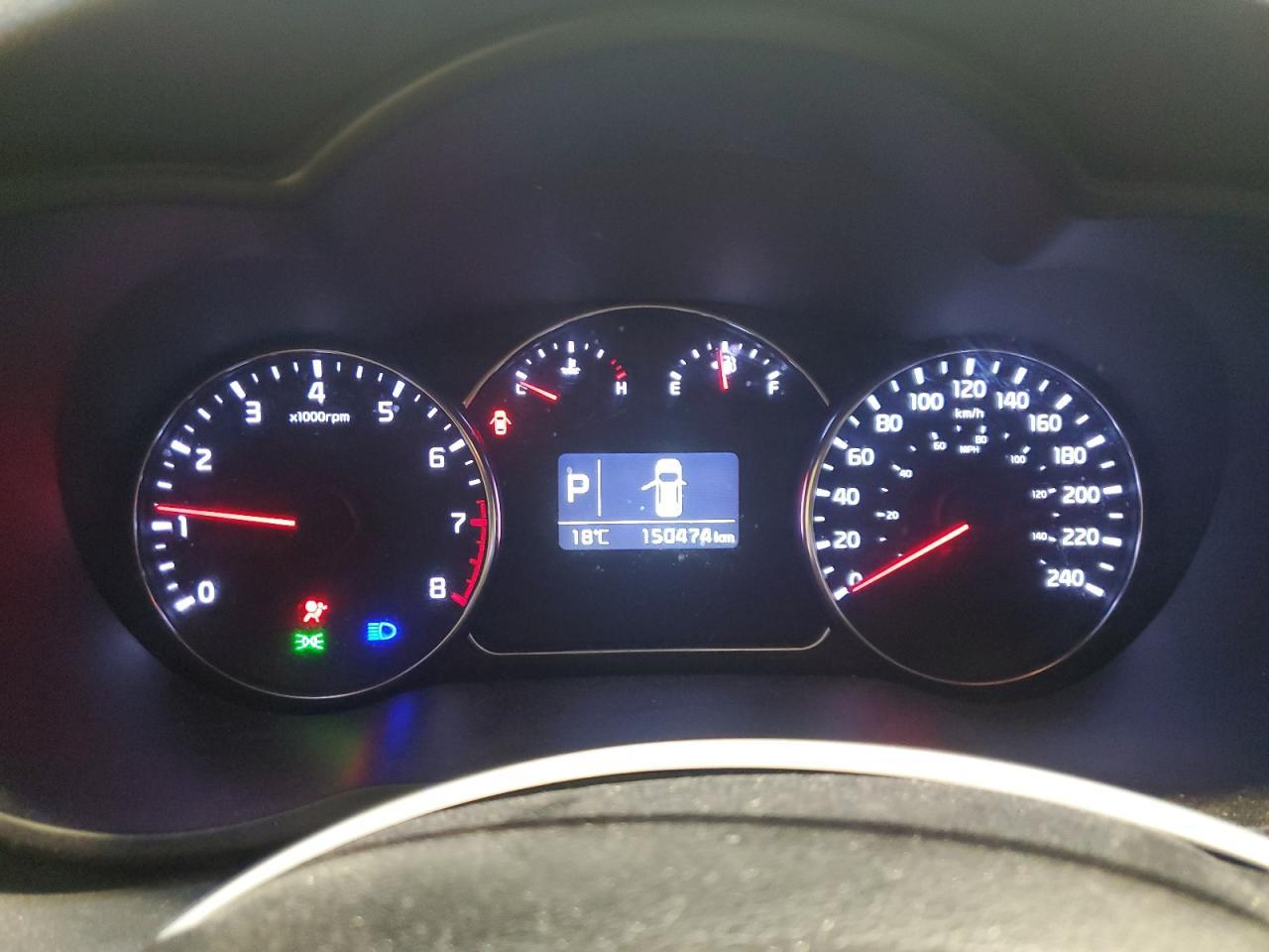 2014 KIA RONDO