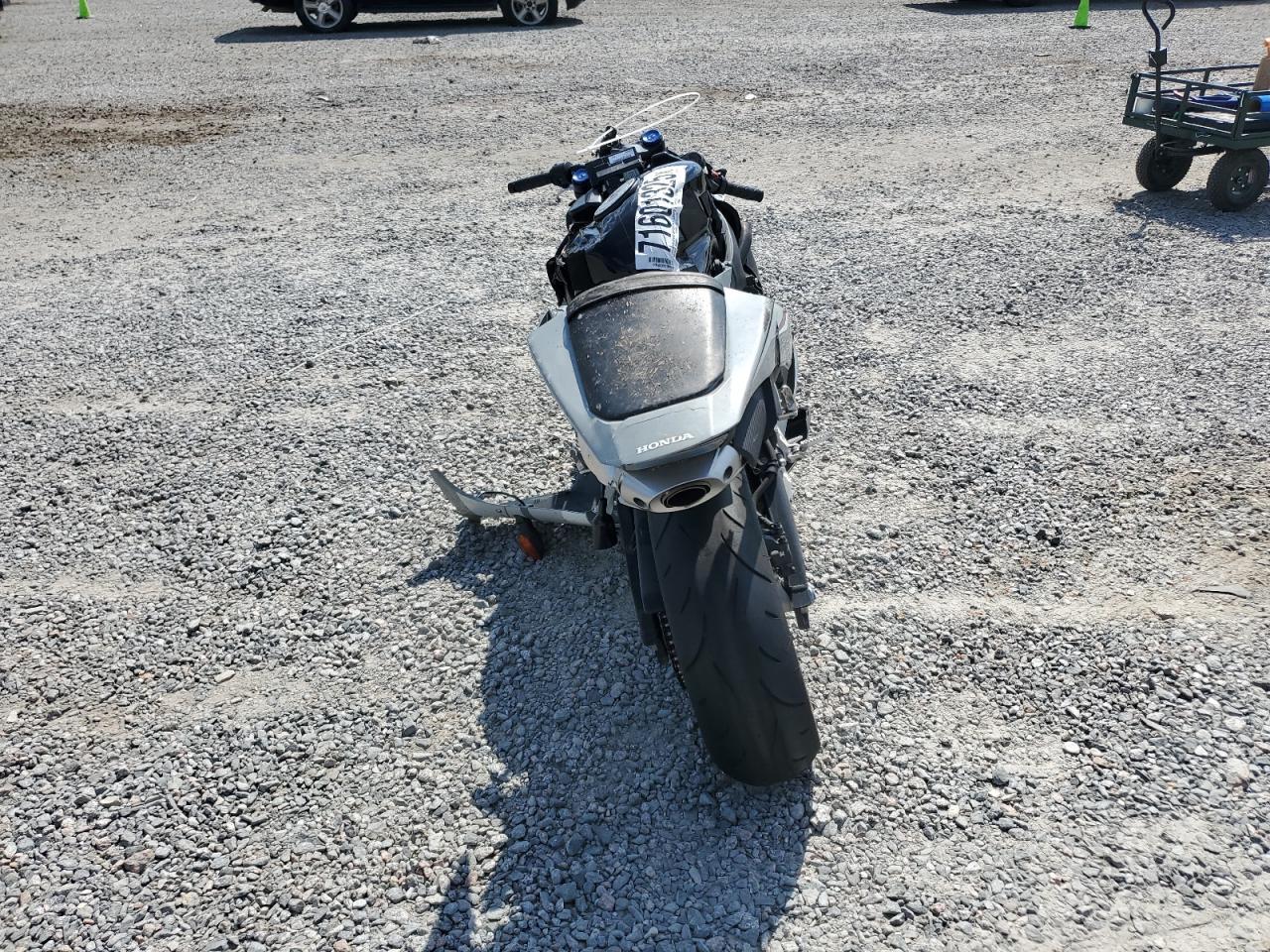 2025 HONDA Cbr600