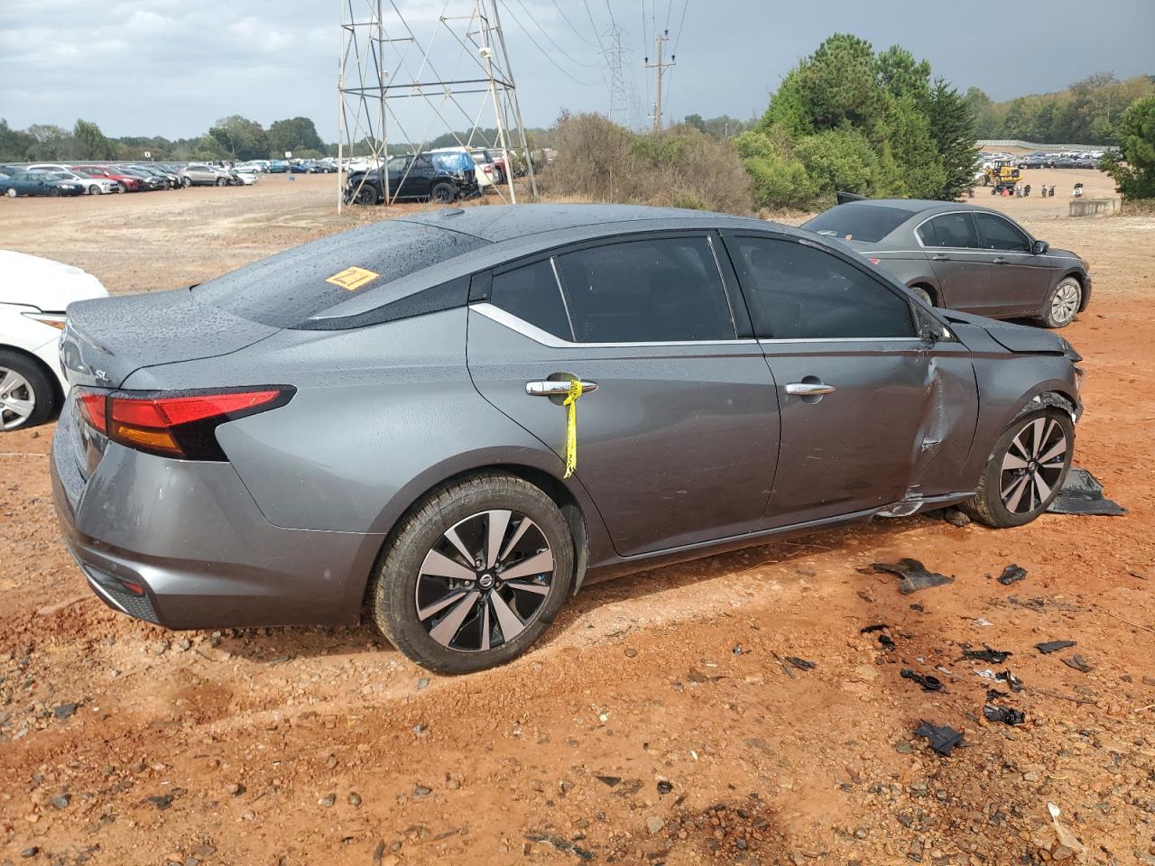 2020 NISSAN ALTIMA