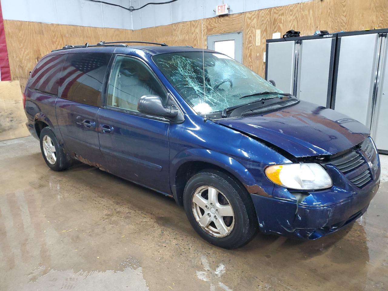 2005 DODGE GRAND CARAVAN