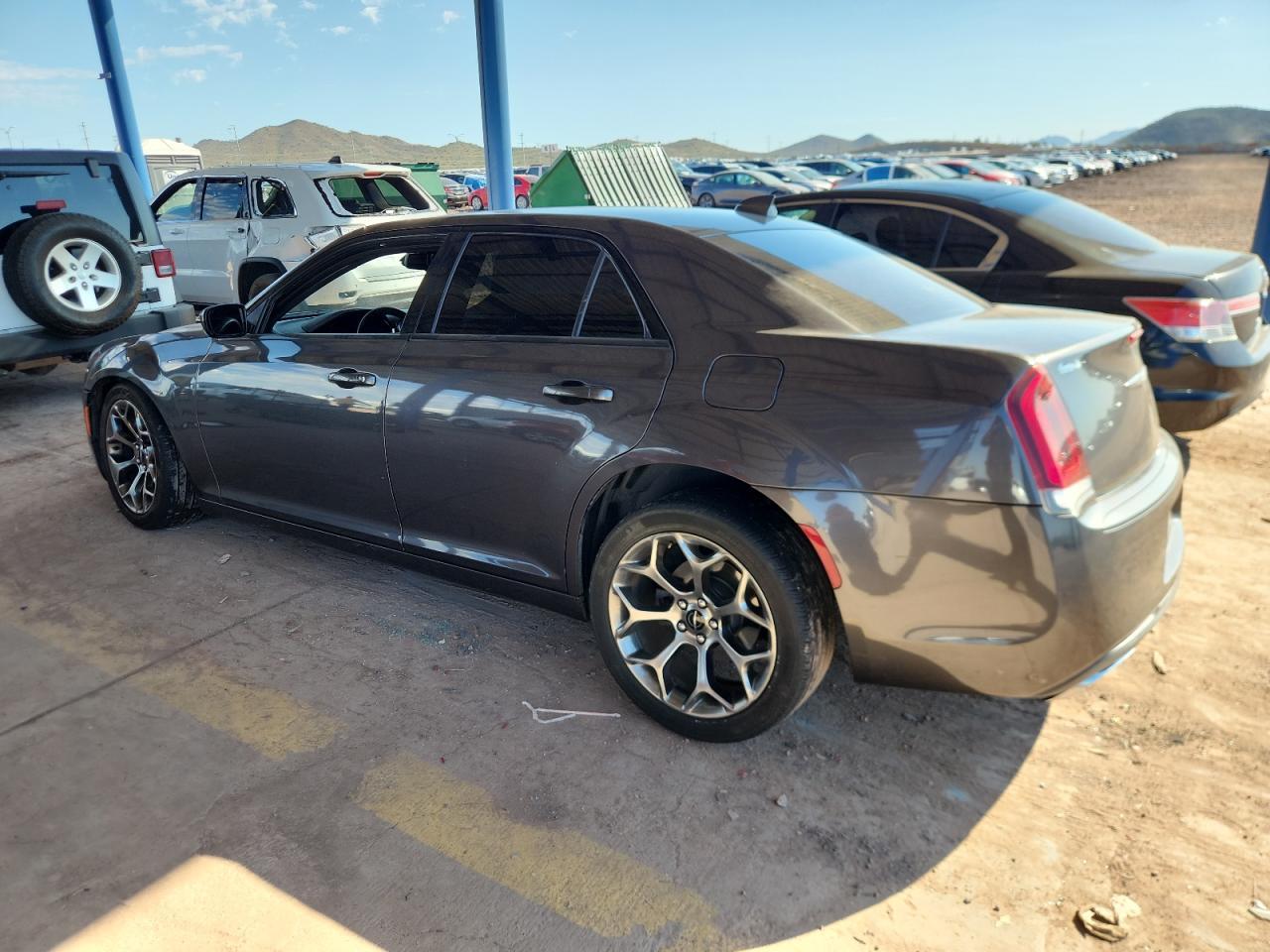 2016 CHRYSLER 300