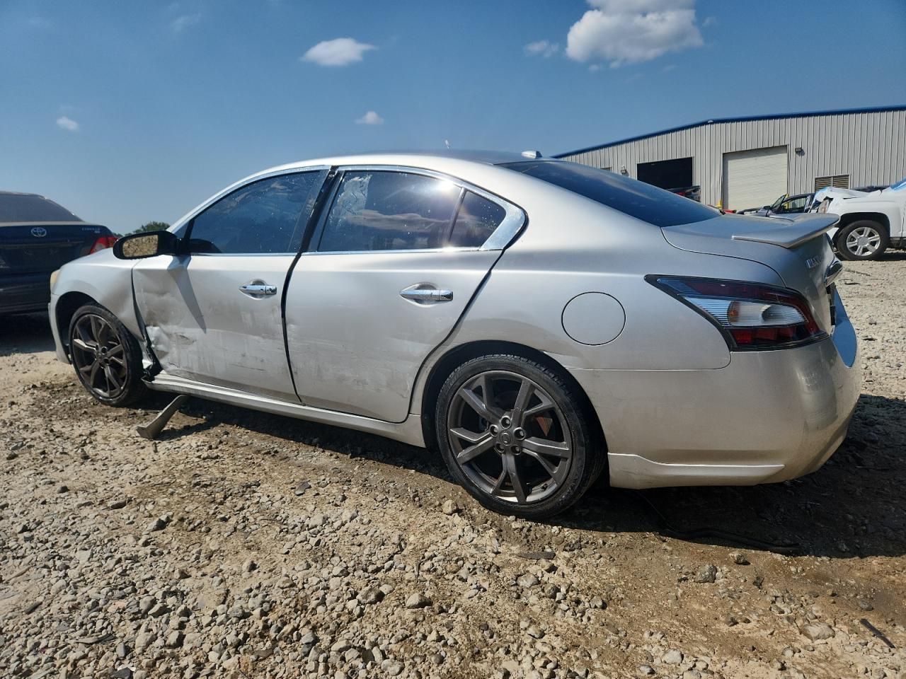 2014 NISSAN Maxima