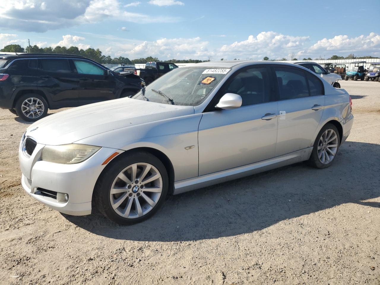 2011 BMW 3 SERIES