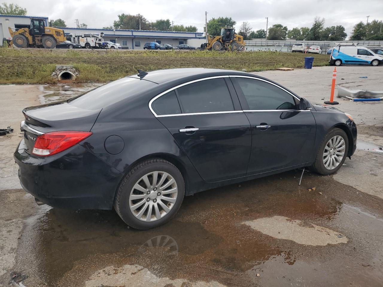 2013 BUICK Regal