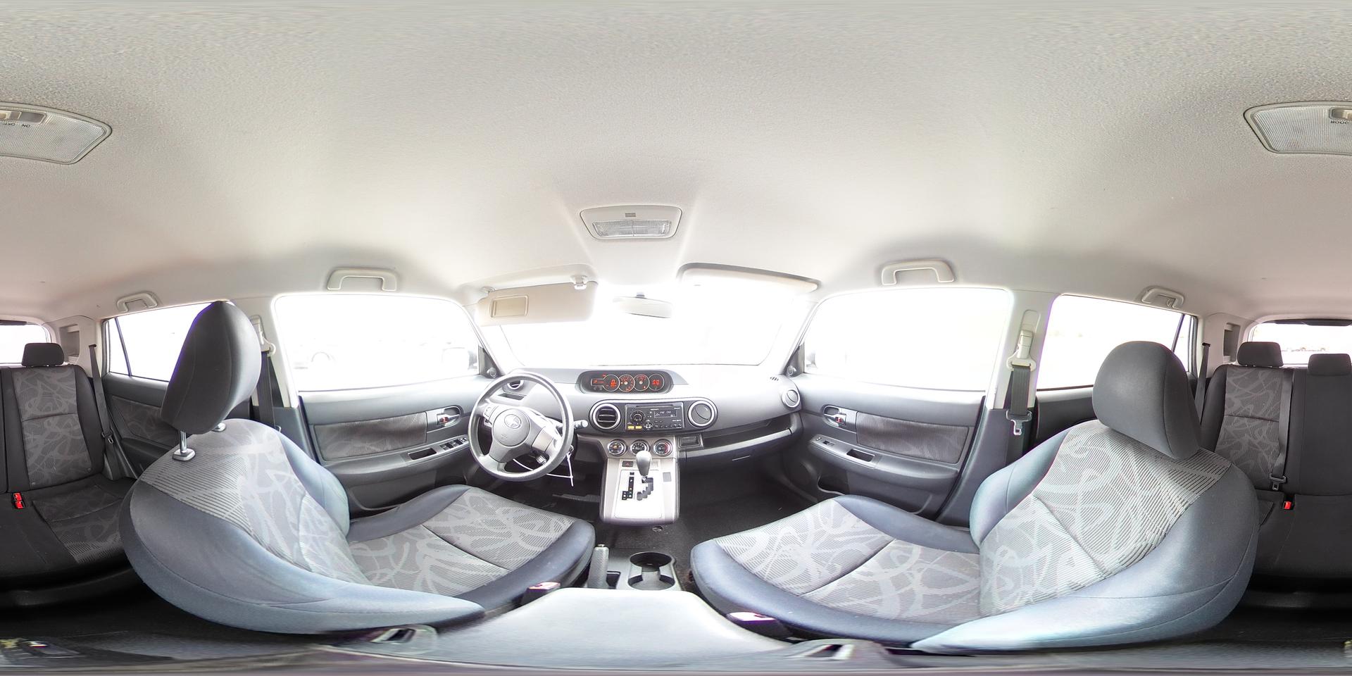 2013 TOYOTA SCION