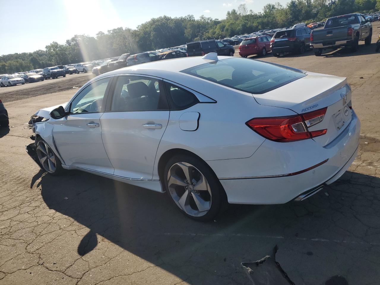 2019 HONDA ACCORD