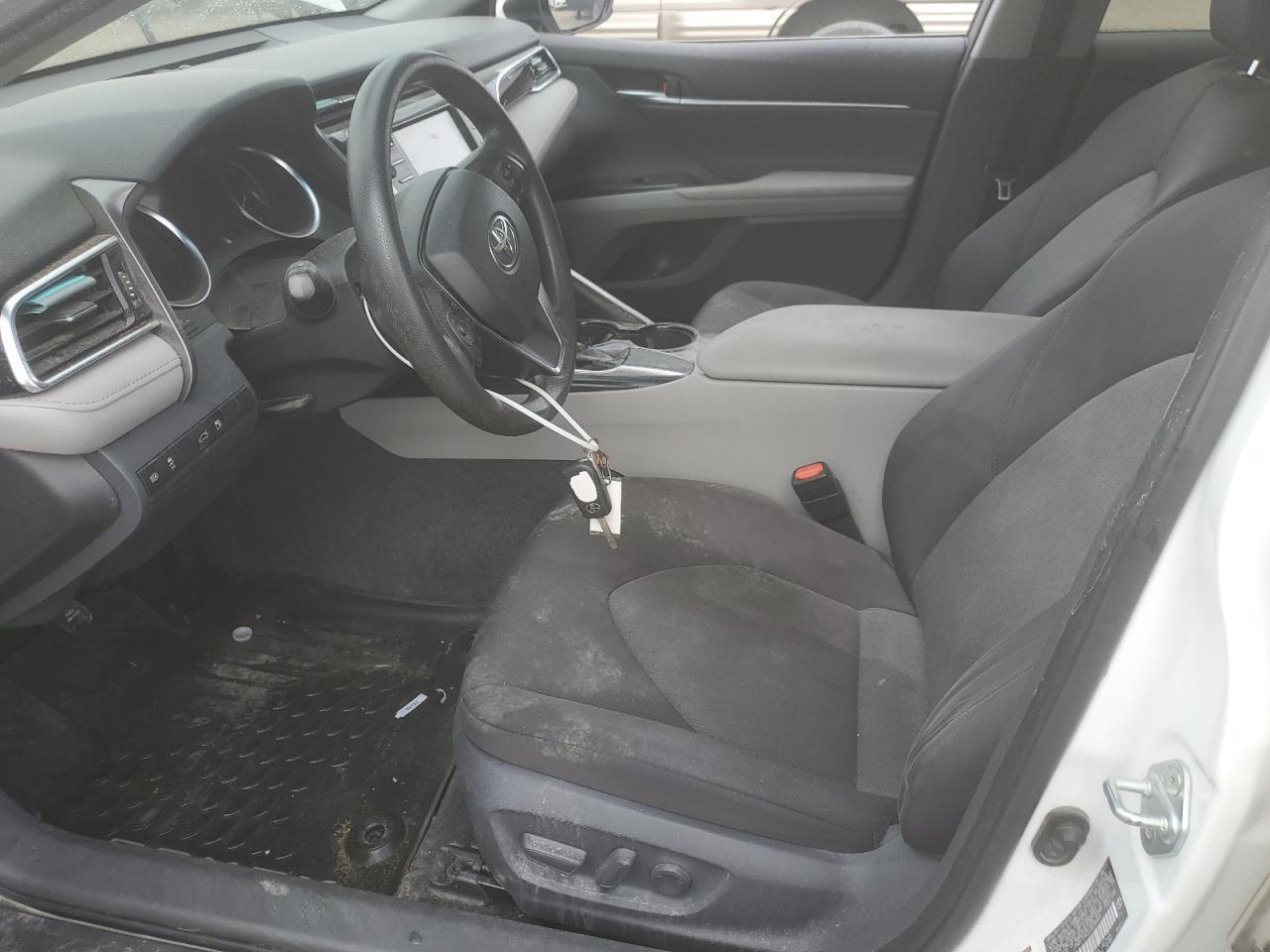 2018 TOYOTA CAMRY