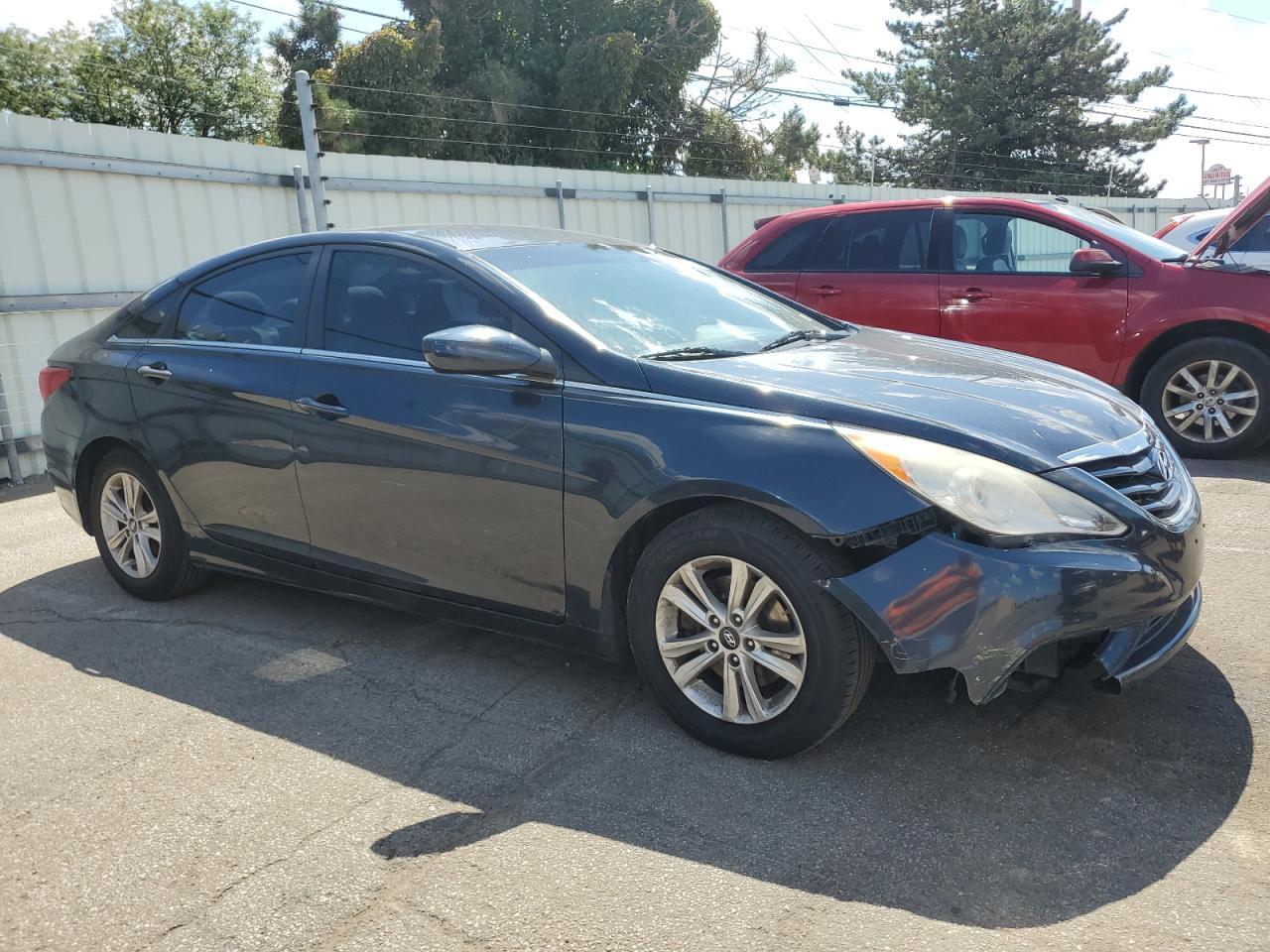 2013 HYUNDAI SONATA