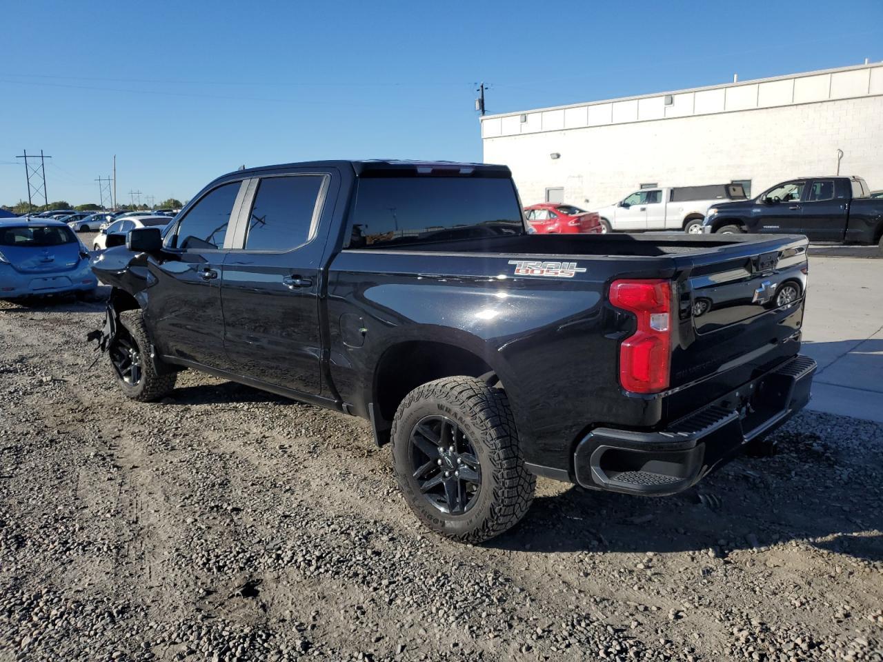 2024 CHEVROLET Silverado