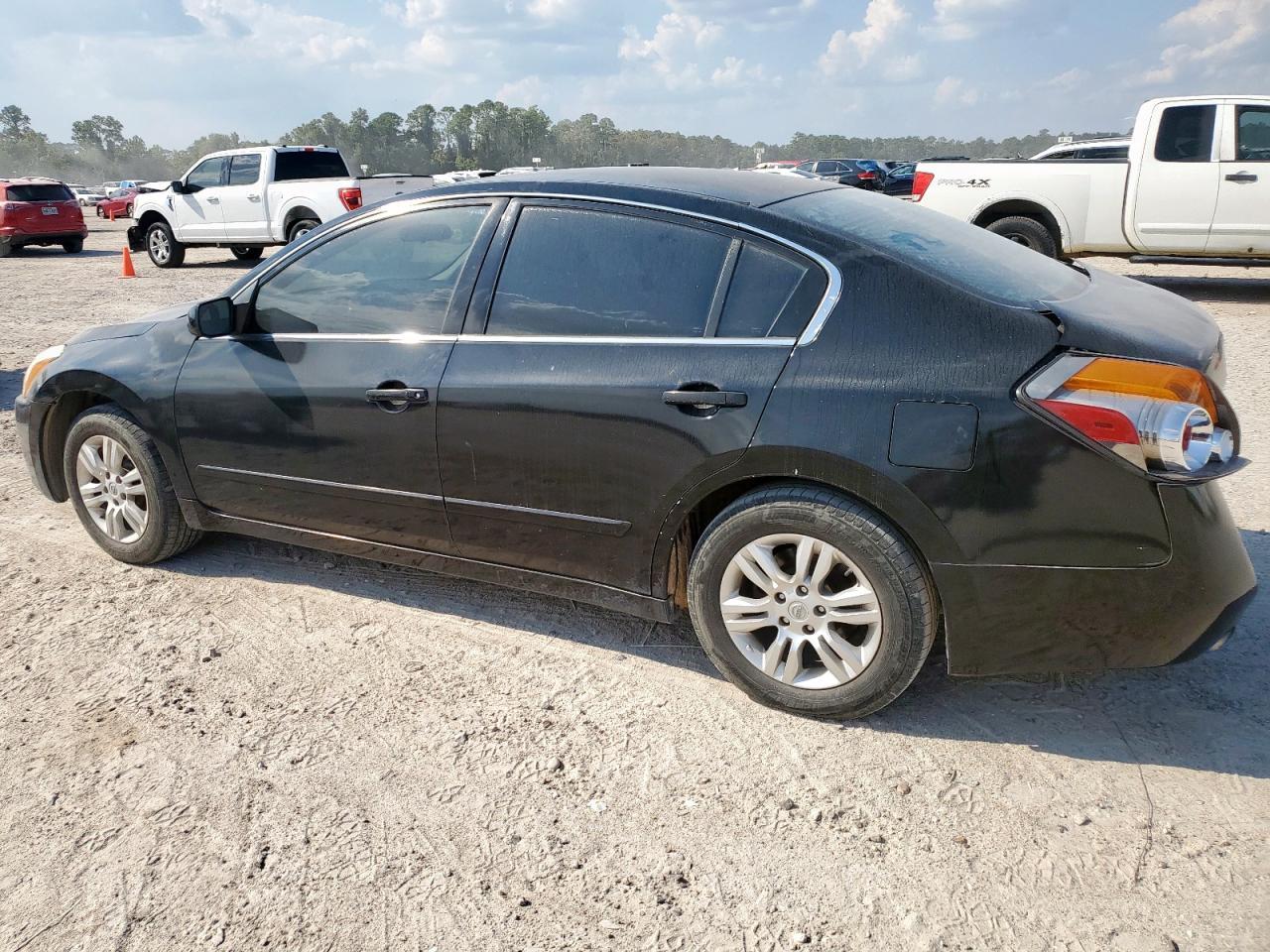 2010 NISSAN ALTIMA