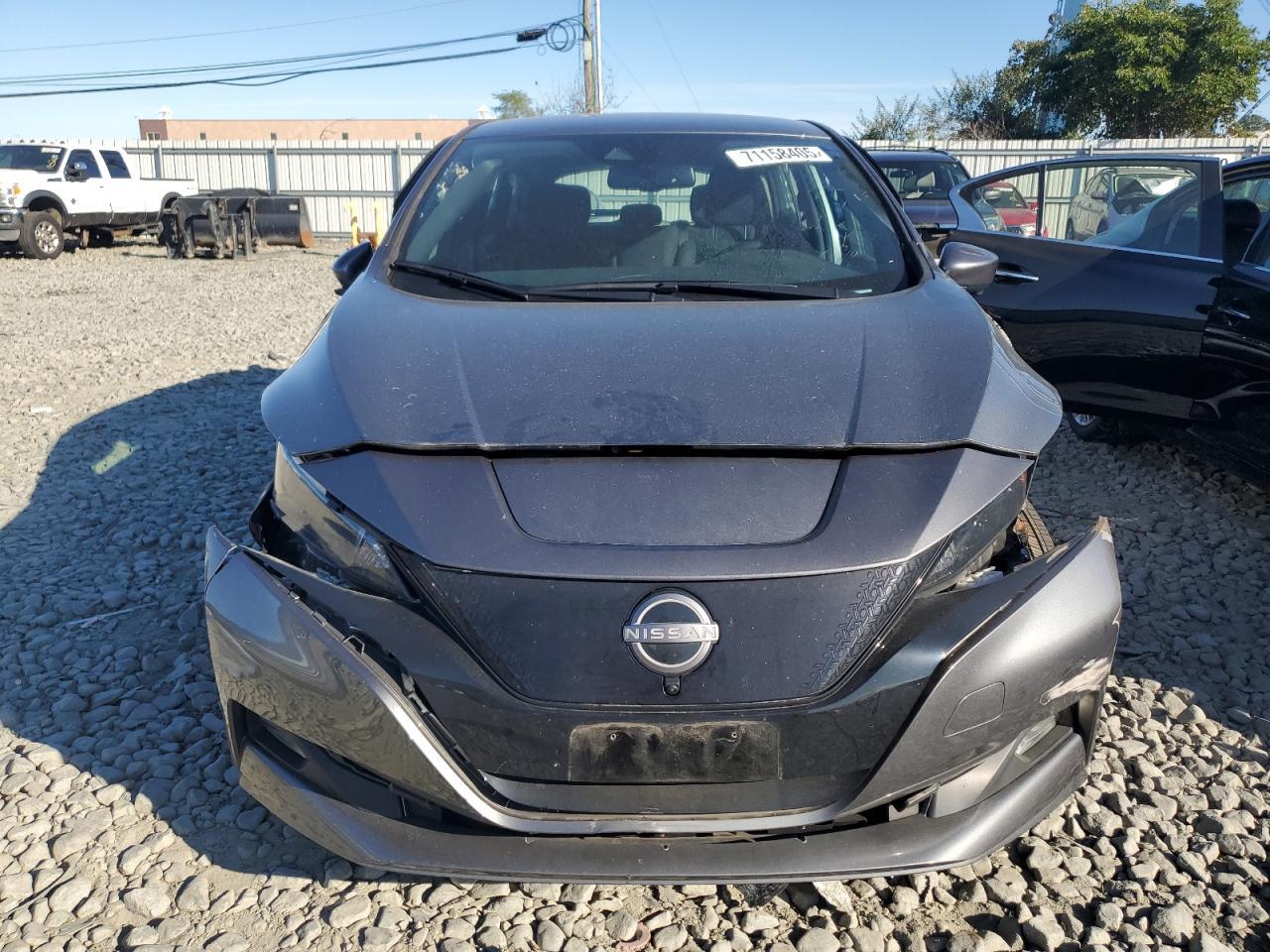 2024 NISSAN LEAF