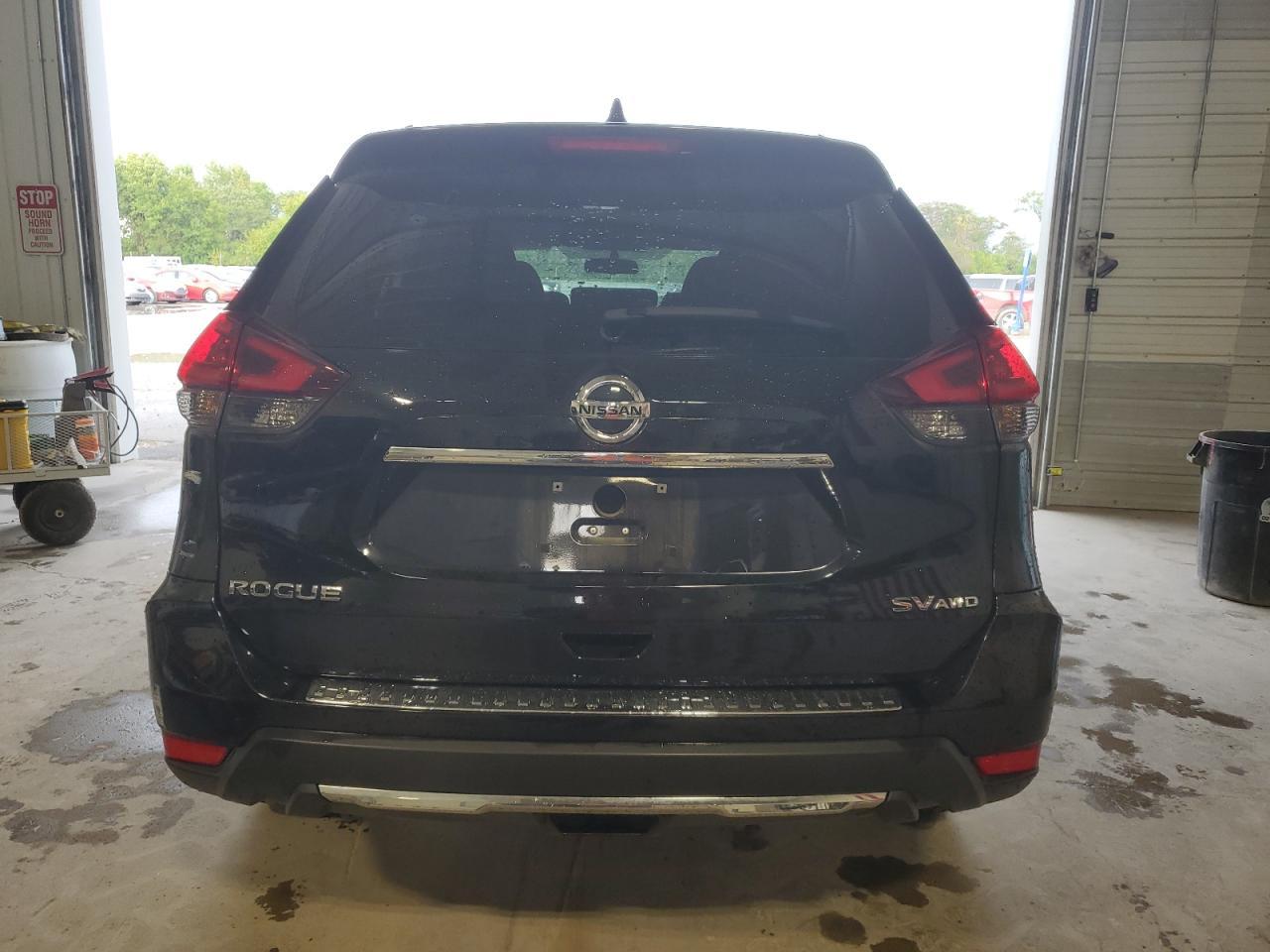 2018 NISSAN ROGUE
