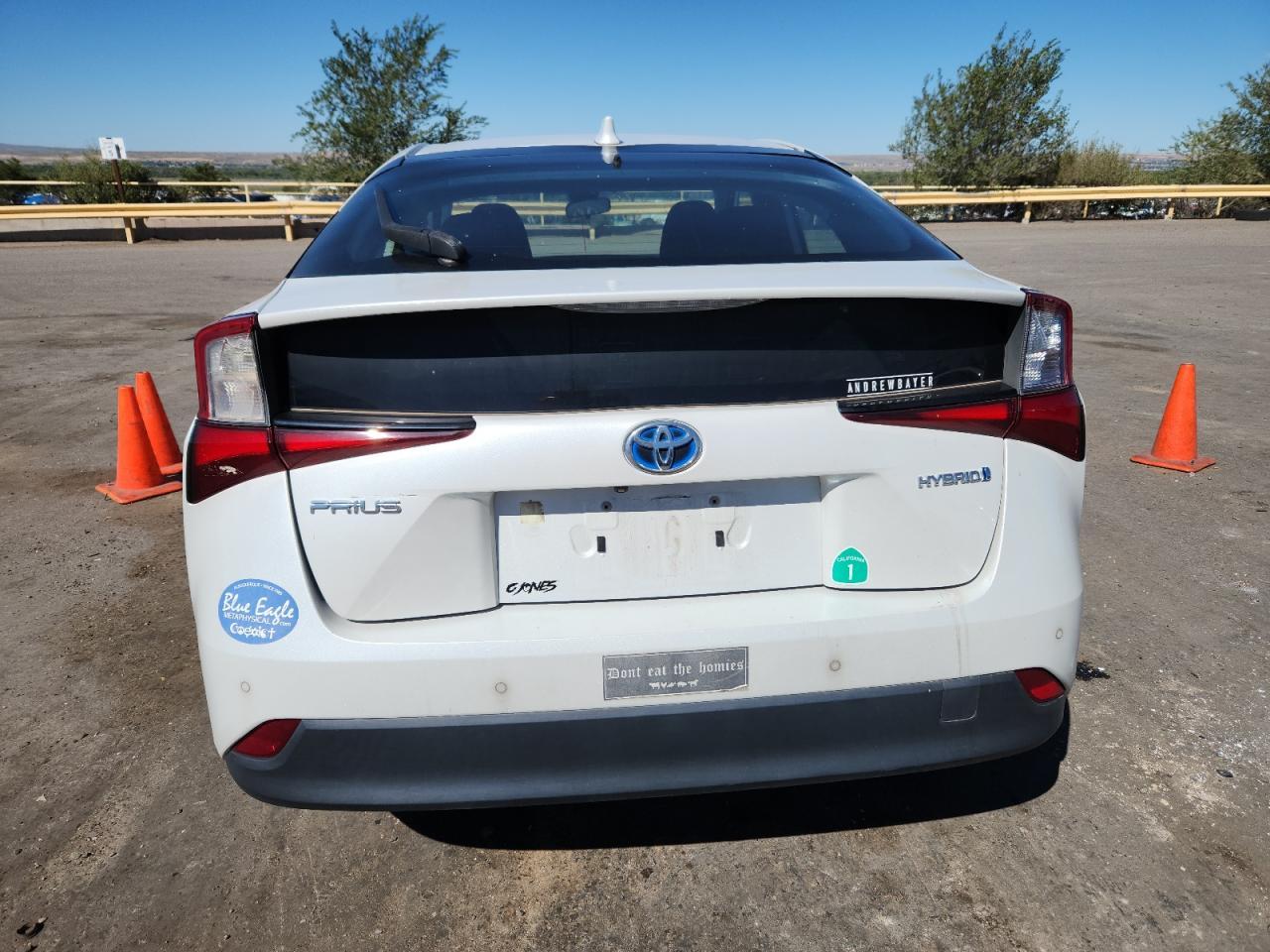 2022 TOYOTA PRIUS