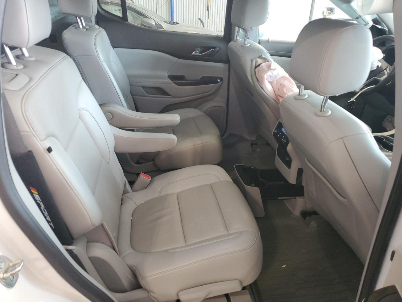 2021 GMC ACADIA