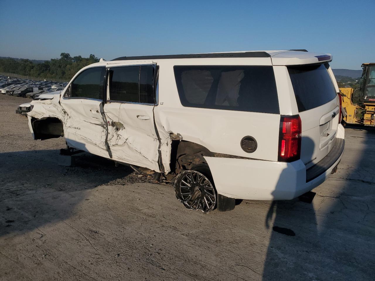 2015 CHEVROLET Suburban
