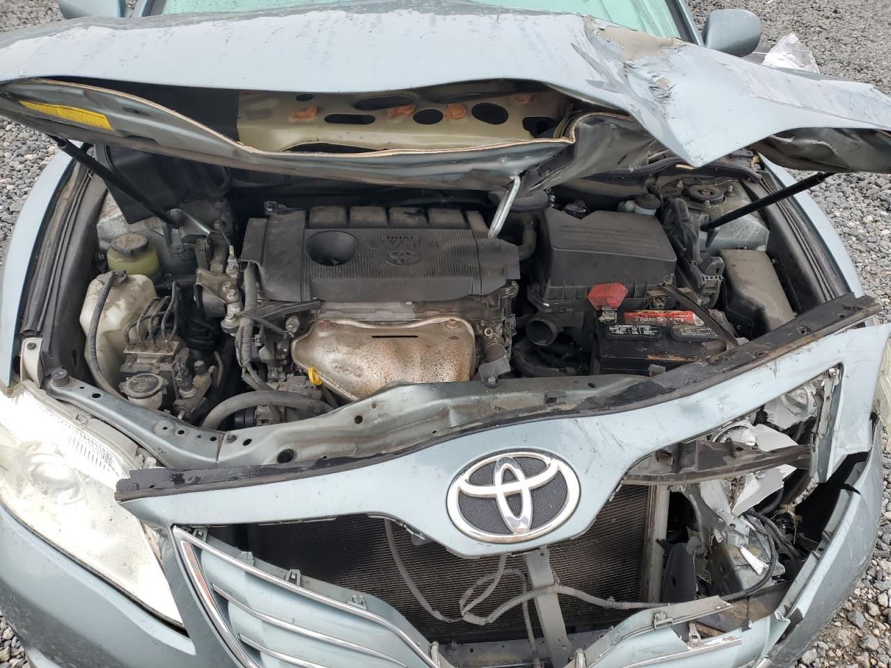 2011 TOYOTA CAMRY