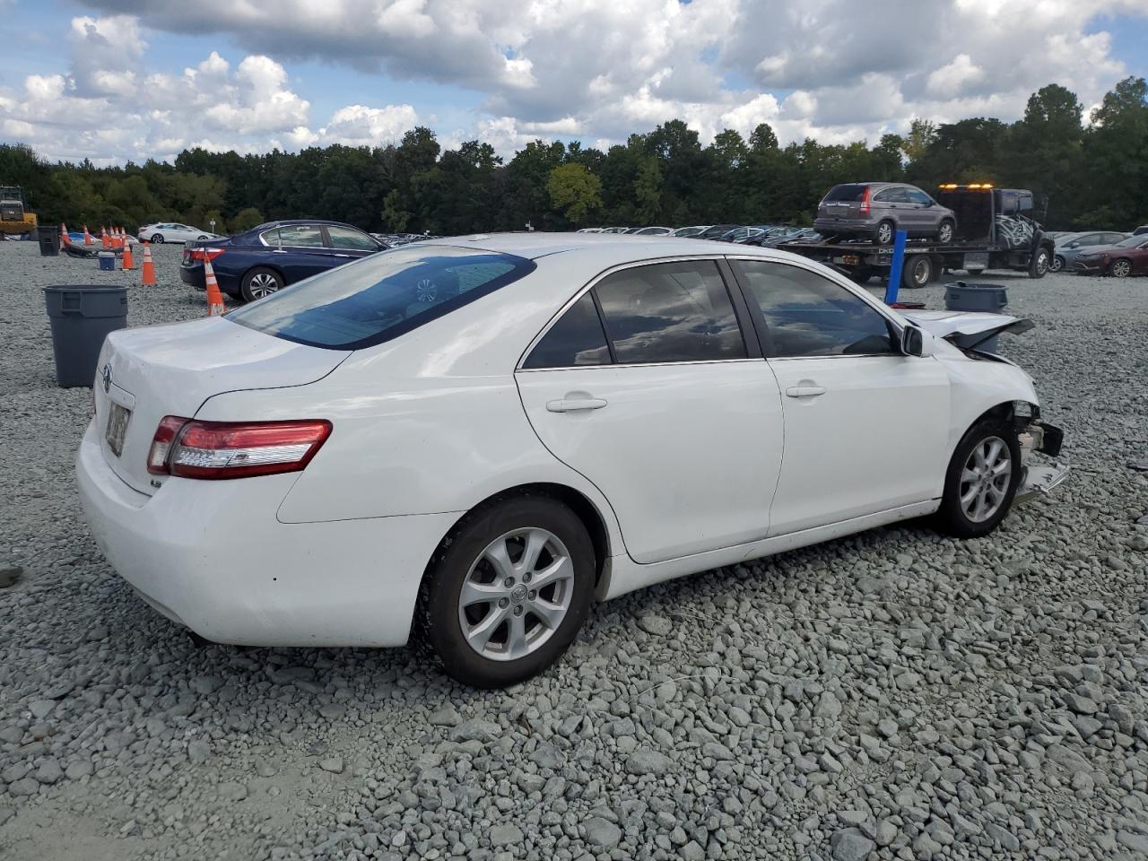 2011 TOYOTA CAMRY