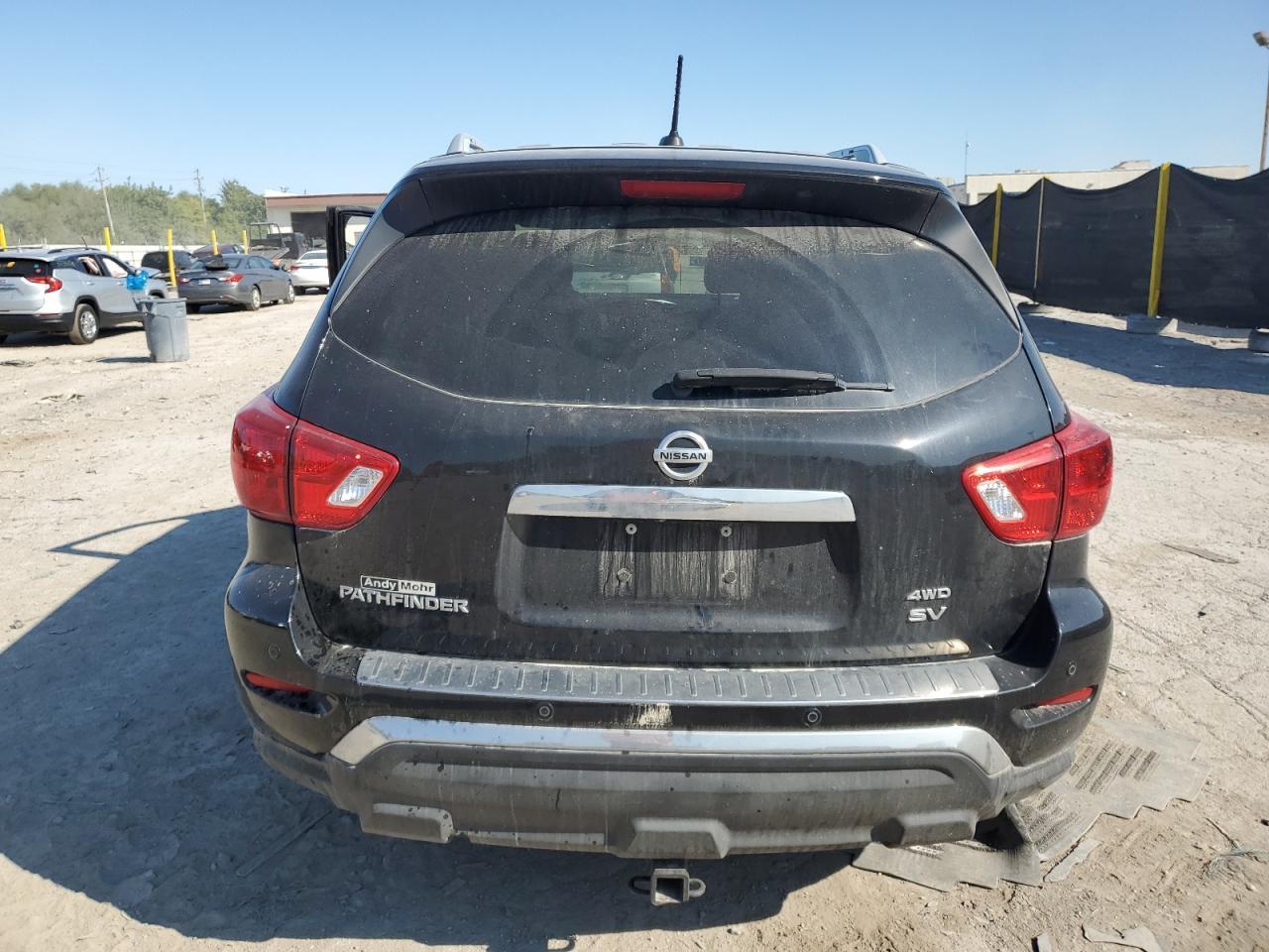 2017 NISSAN PATHFINDER