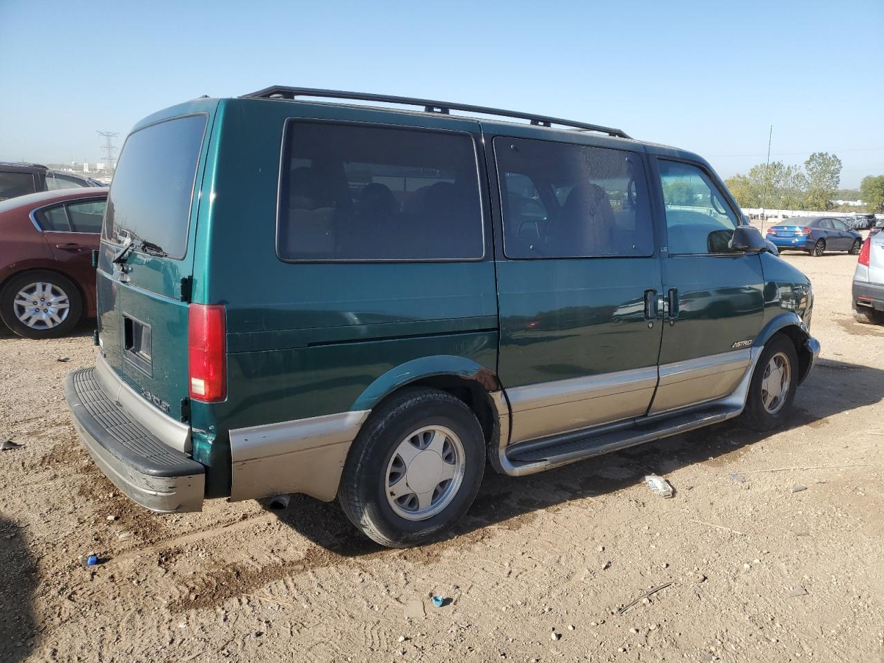 2001 CHEVROLET Astro