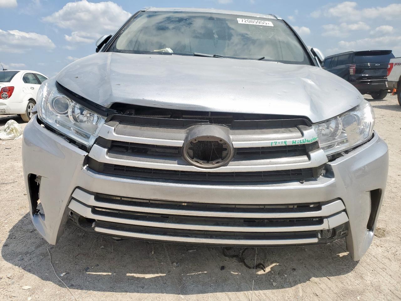2019 TOYOTA HIGHLANDER