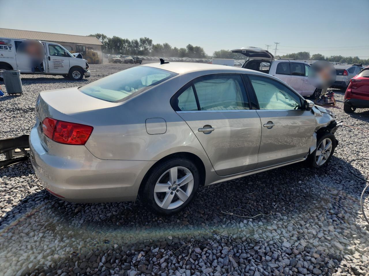 2013 VOLKSWAGEN JETTA