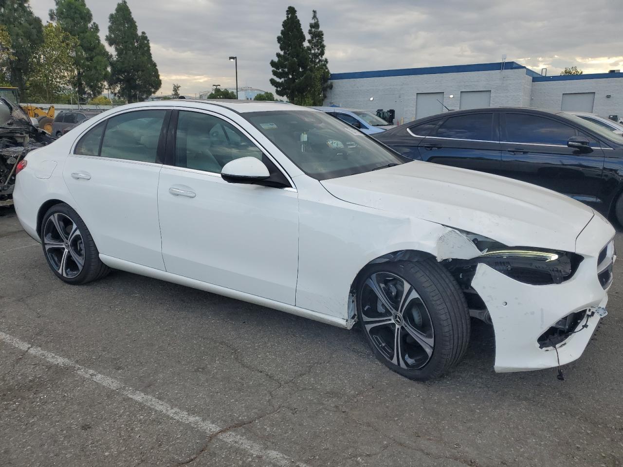 2024 MERCEDES-BENZ C-CLASS